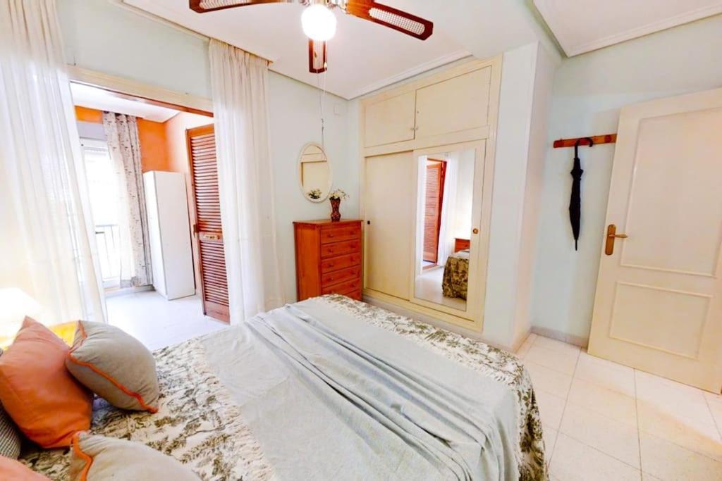 Cozy 2 Bed Apartment Playa De Los Locos Torrevieja Buitenkant foto